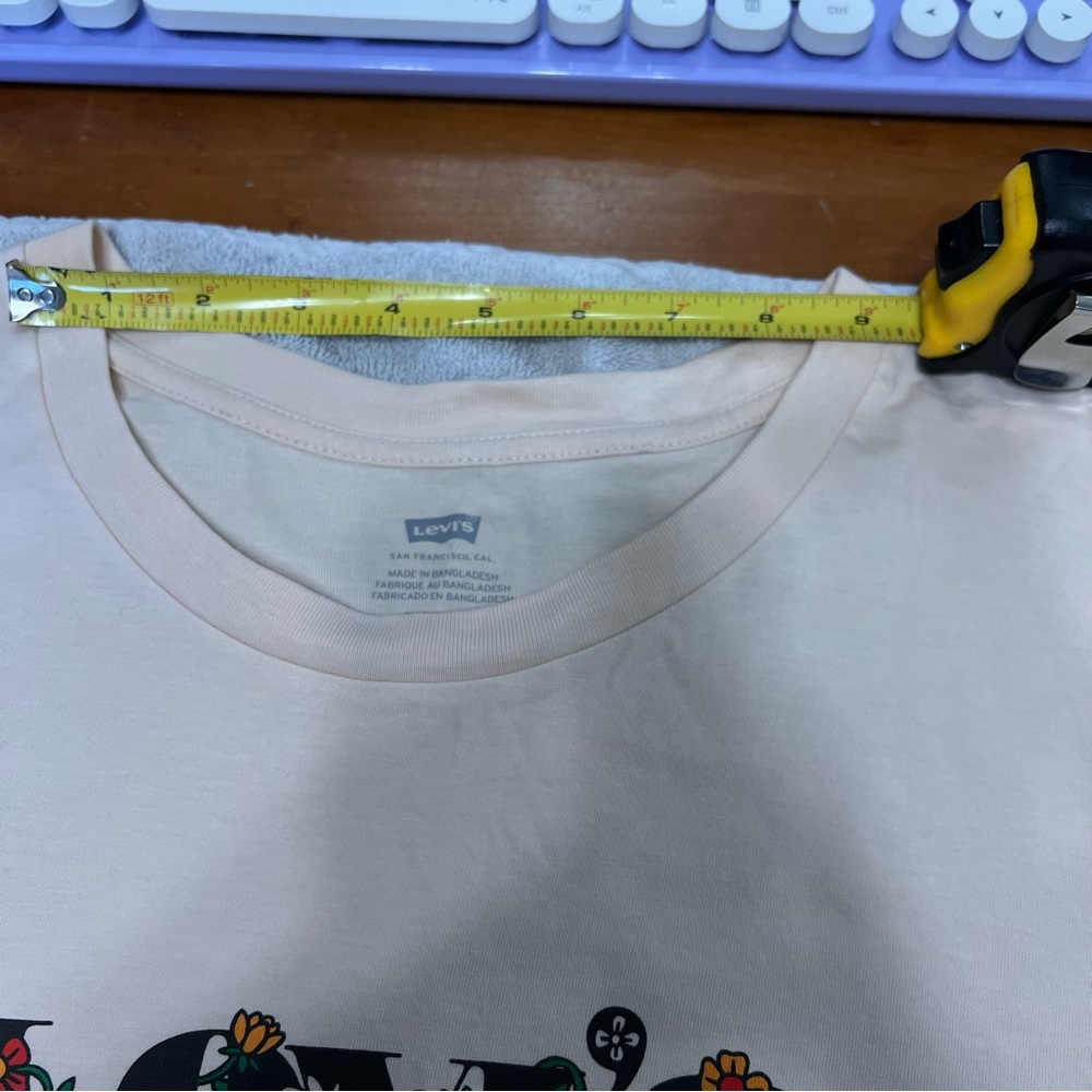 Levi’s Peach Color T-Shirt Size 3X - Picture 5 of 10